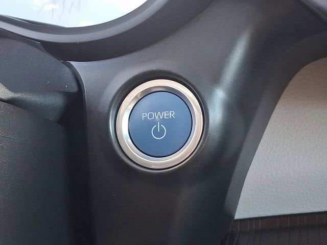 Used 2024 Toyota Sienna XLE w/ XLE Plus Package image 24