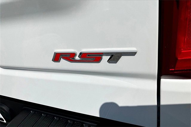 Used 2023 Chevrolet Silverado 1500 RST image 25