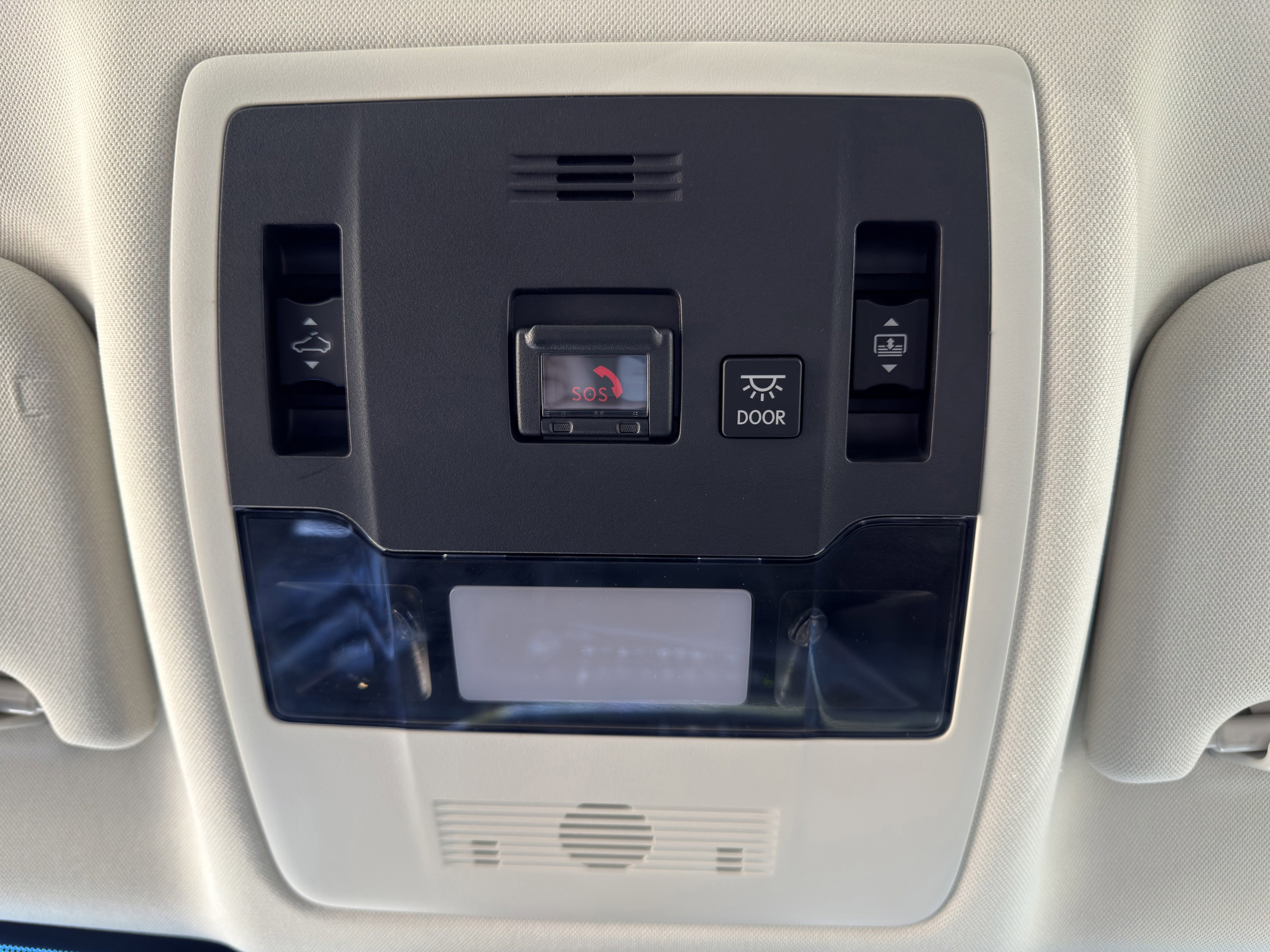 Used 2021 Lexus ES 350 Ultra Luxury w/ Accessory Package 2 FWD image 39