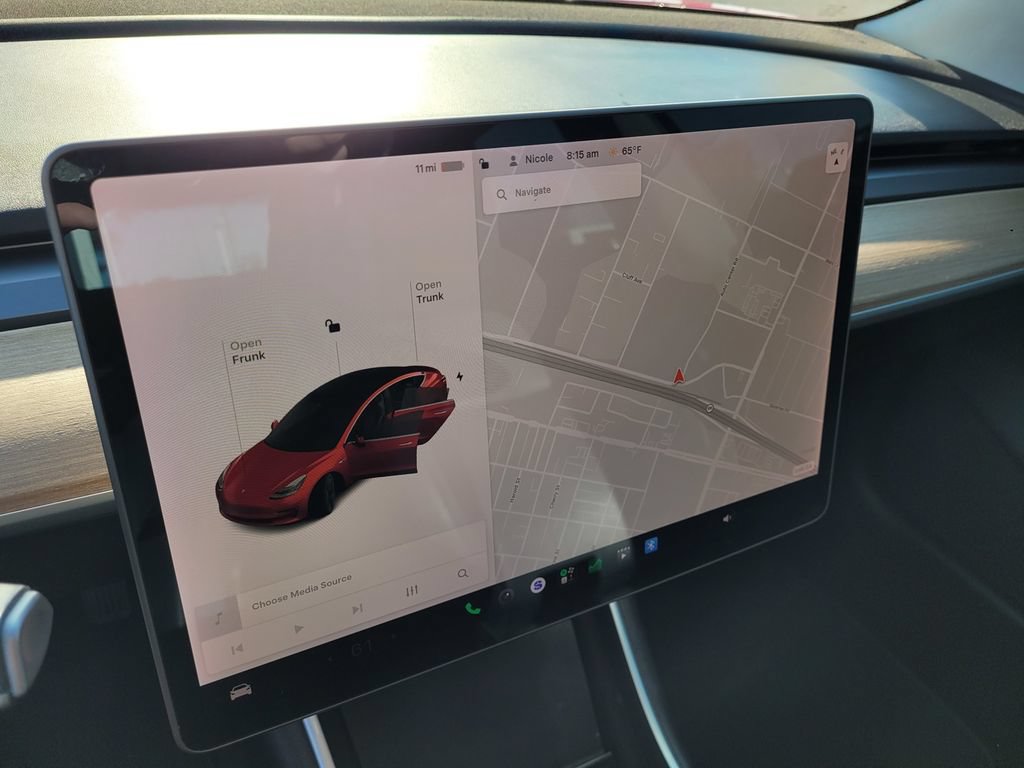 Used 2018 Tesla Model 3 Long Range AWD/4WD image 14