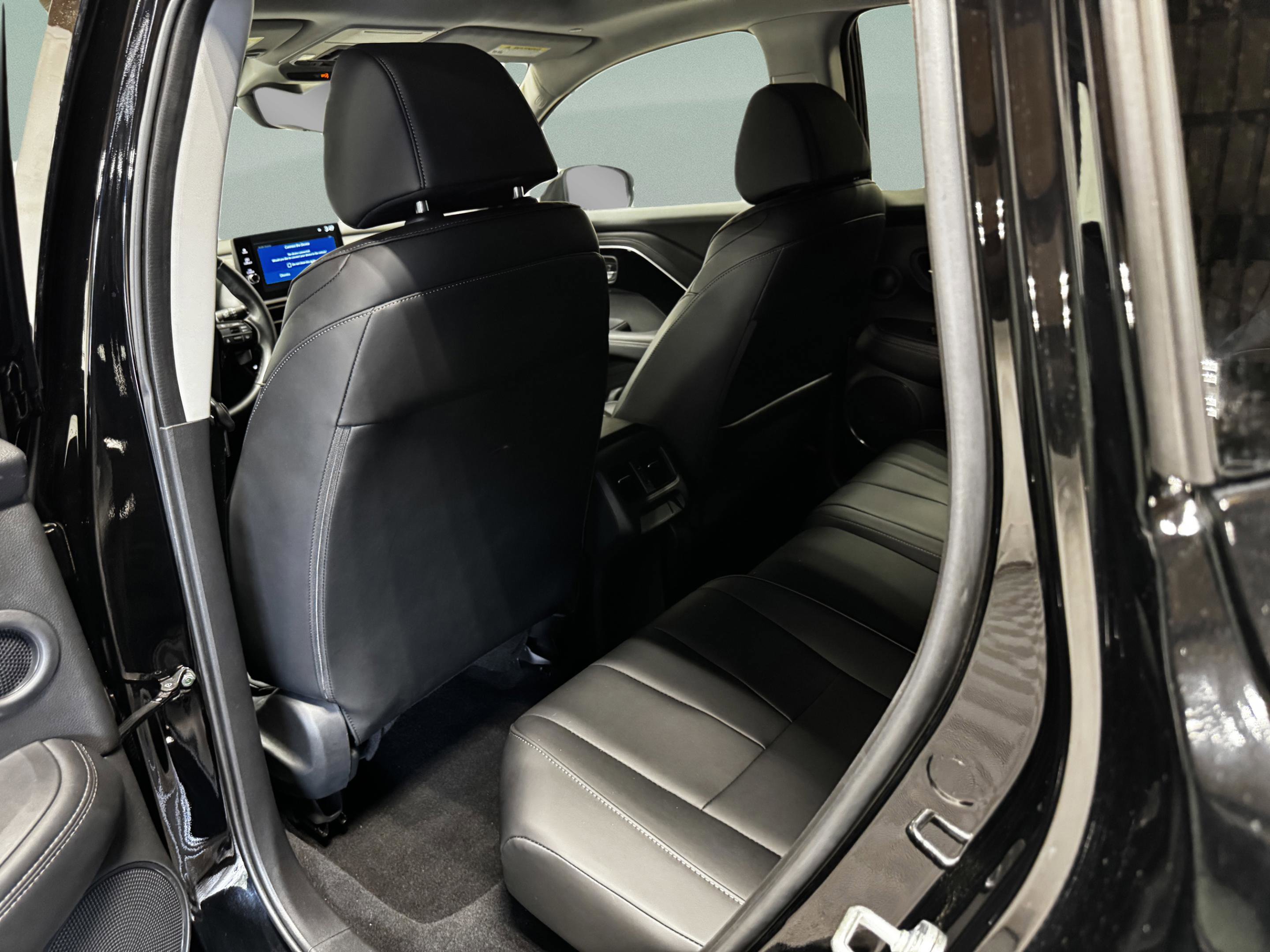 Certified 2025 Acura ADX FWD image 10