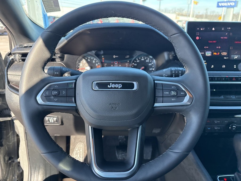 Used 2023 Jeep Compass Altitude w/ Convenience Group image 19