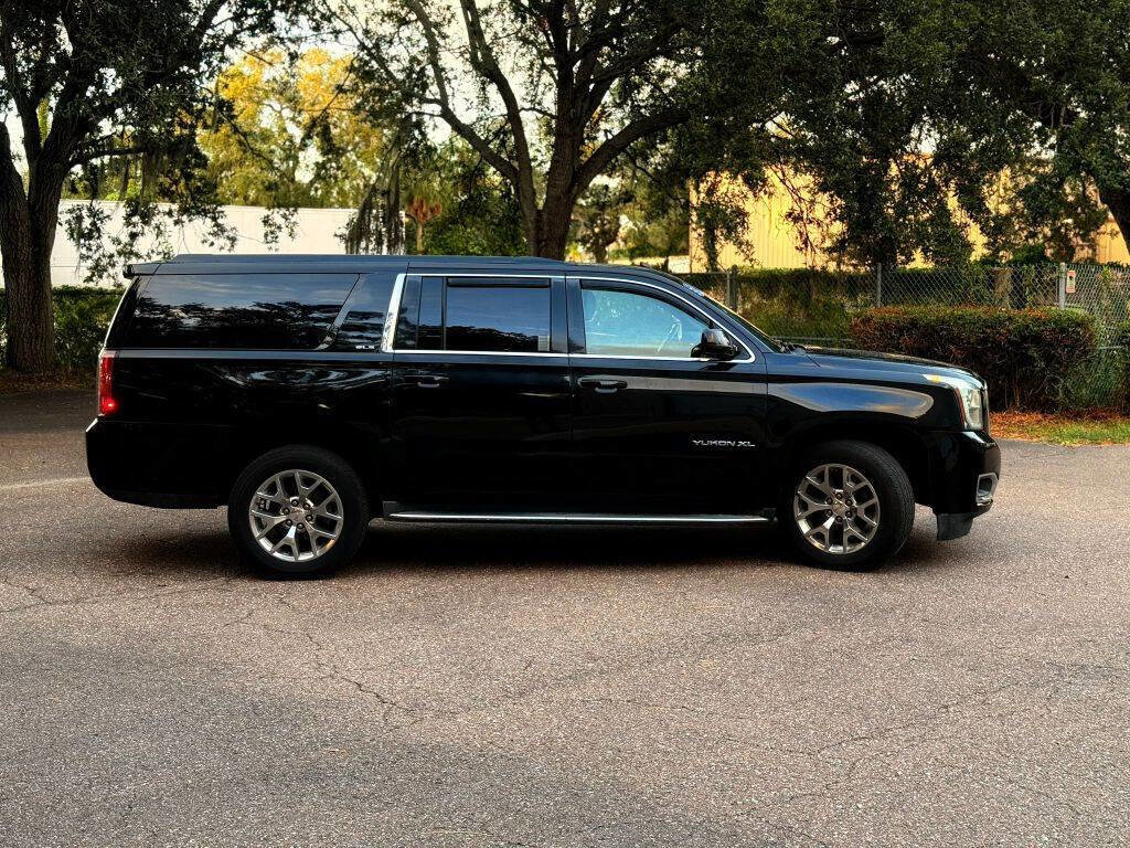 Used 2016 GMC Yukon XL SLE image 4