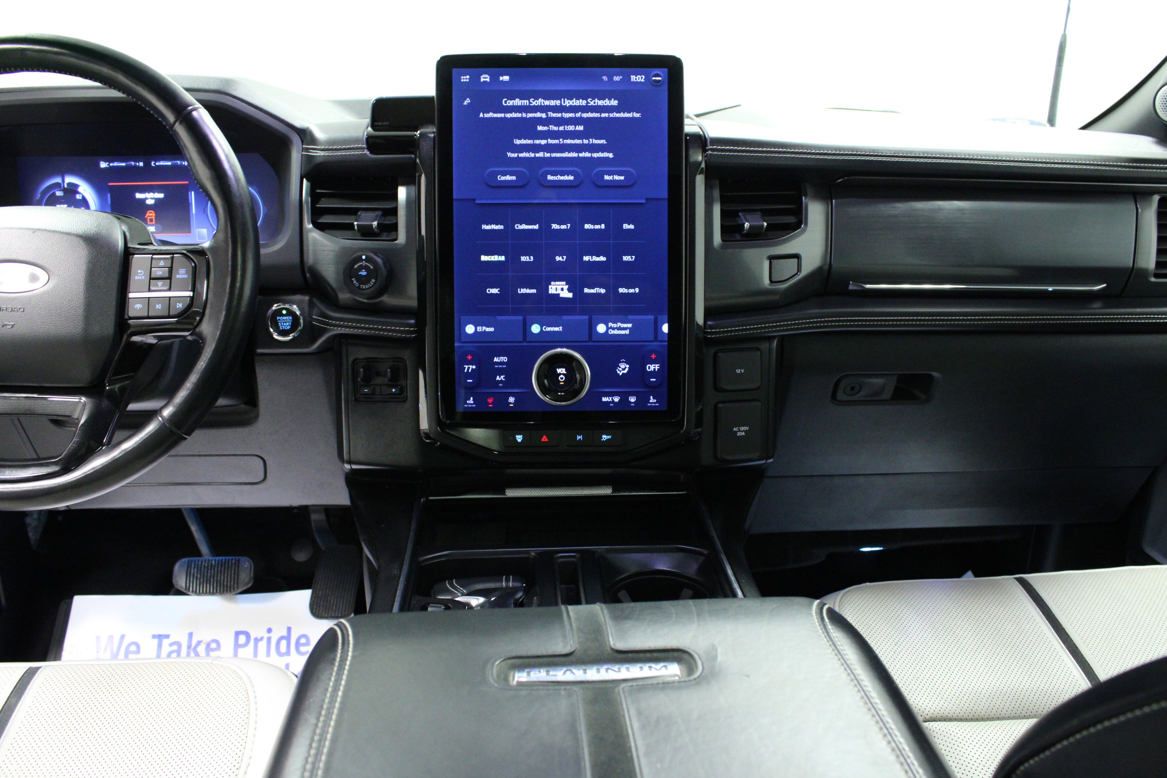 Used 2023 Ford F150 Lightning Platinum image 18