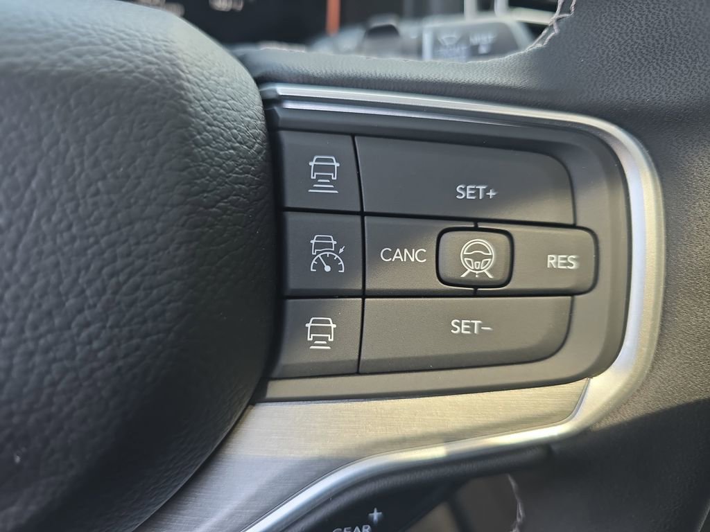 New 2026 Jeep Grand Wagoneer 4WD image 19