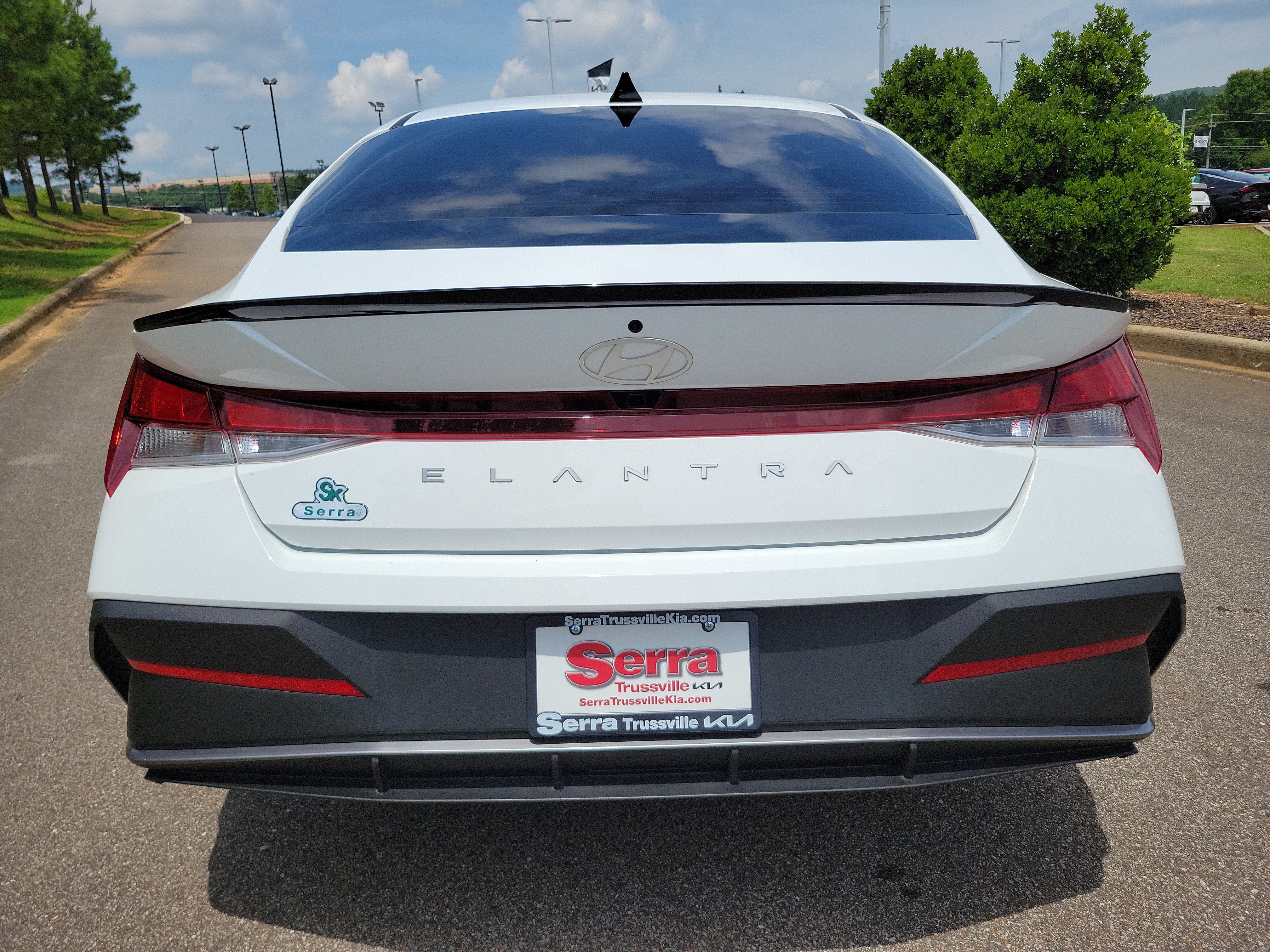 Used 2025 Hyundai Elantra Sport FWD image 23