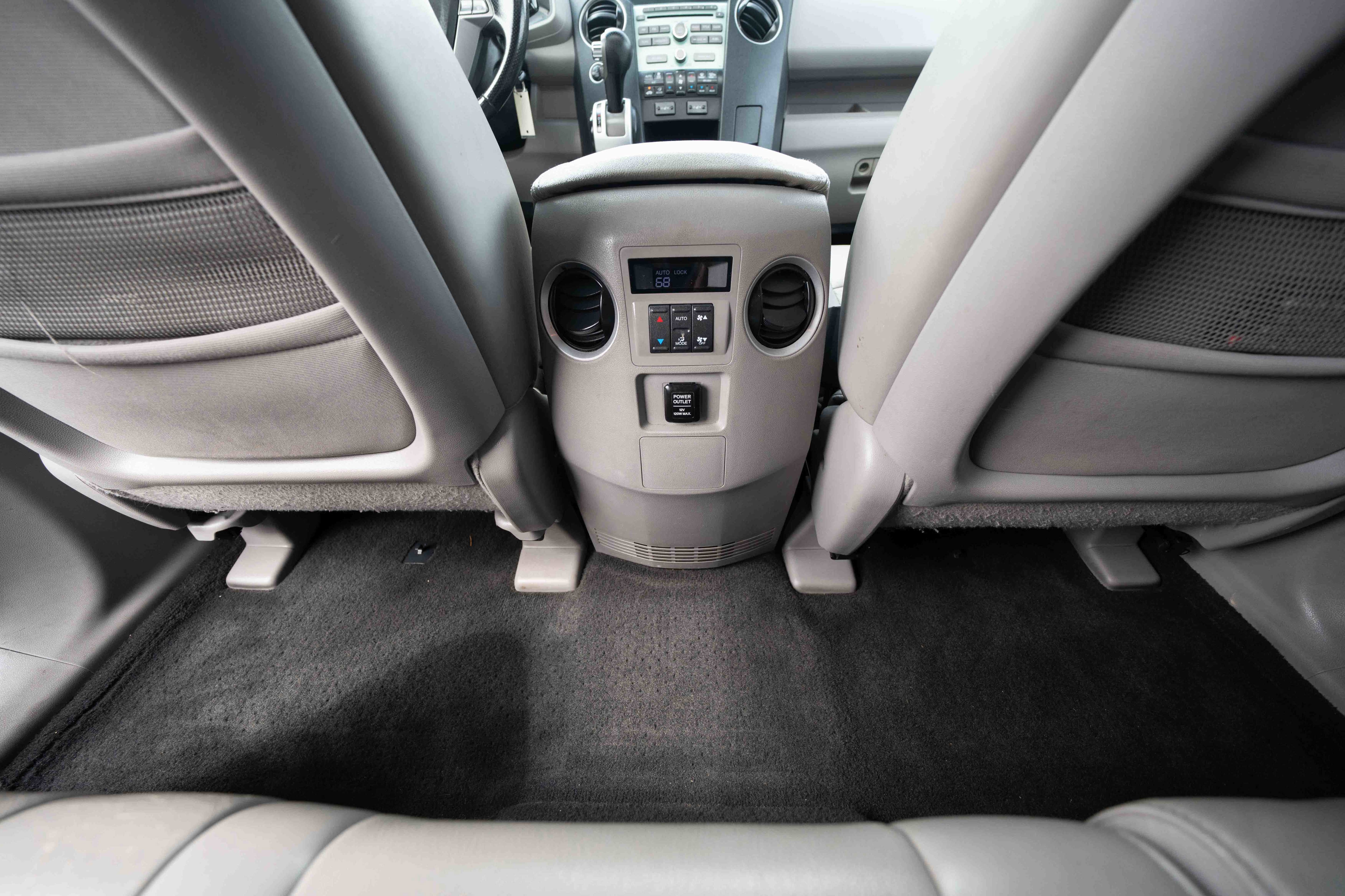 Used 2010 Honda Pilot EX-L image 22