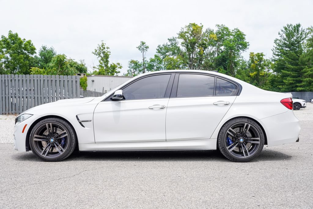Used 2016 BMW M3 RWD image 5