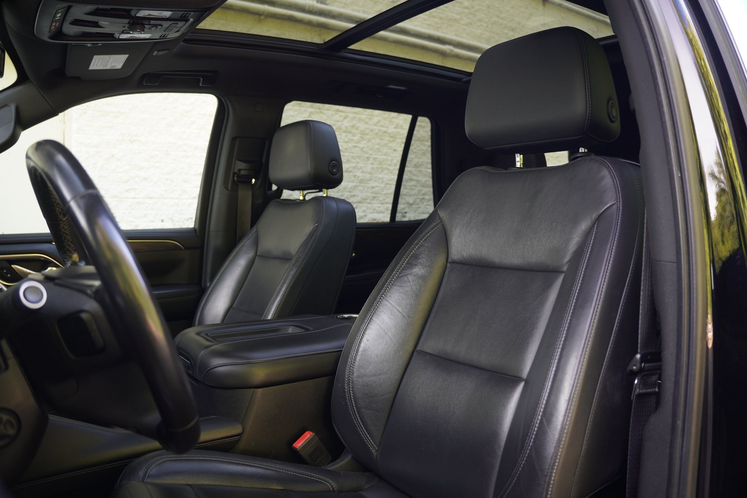 Used 2021 Chevrolet Tahoe LT w/ LT Signature Package AWD/4WD image 15