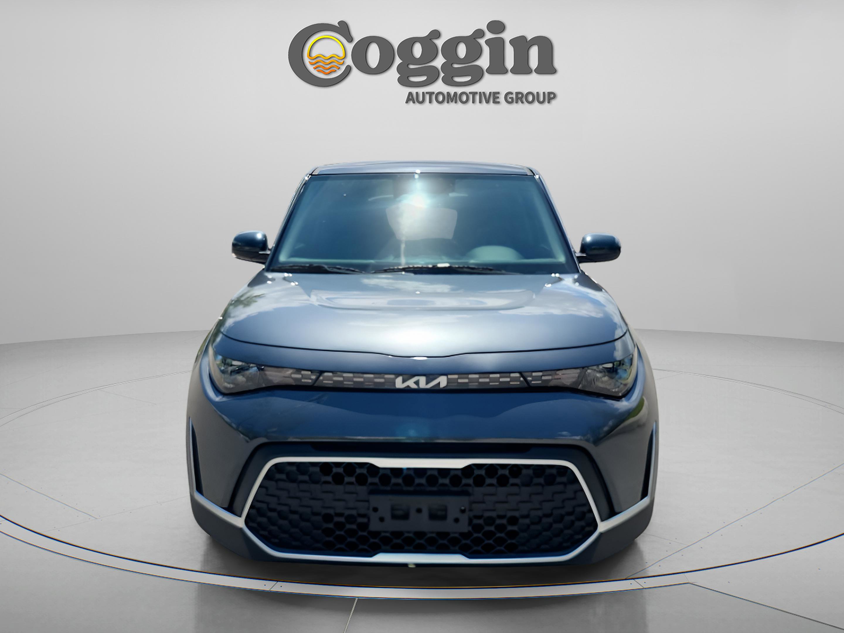 Used 2024 Kia Soul LX FWD image 7