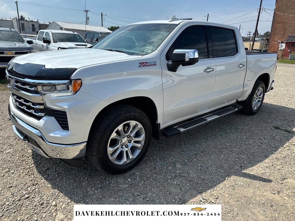 Used 2022 Chevrolet Silverado 1500 LTZ w/ LTZ Premium Package AWD/4WD image 1