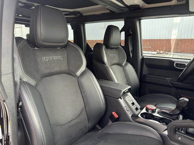 Used 2025 Ford Bronco Raptor image 36