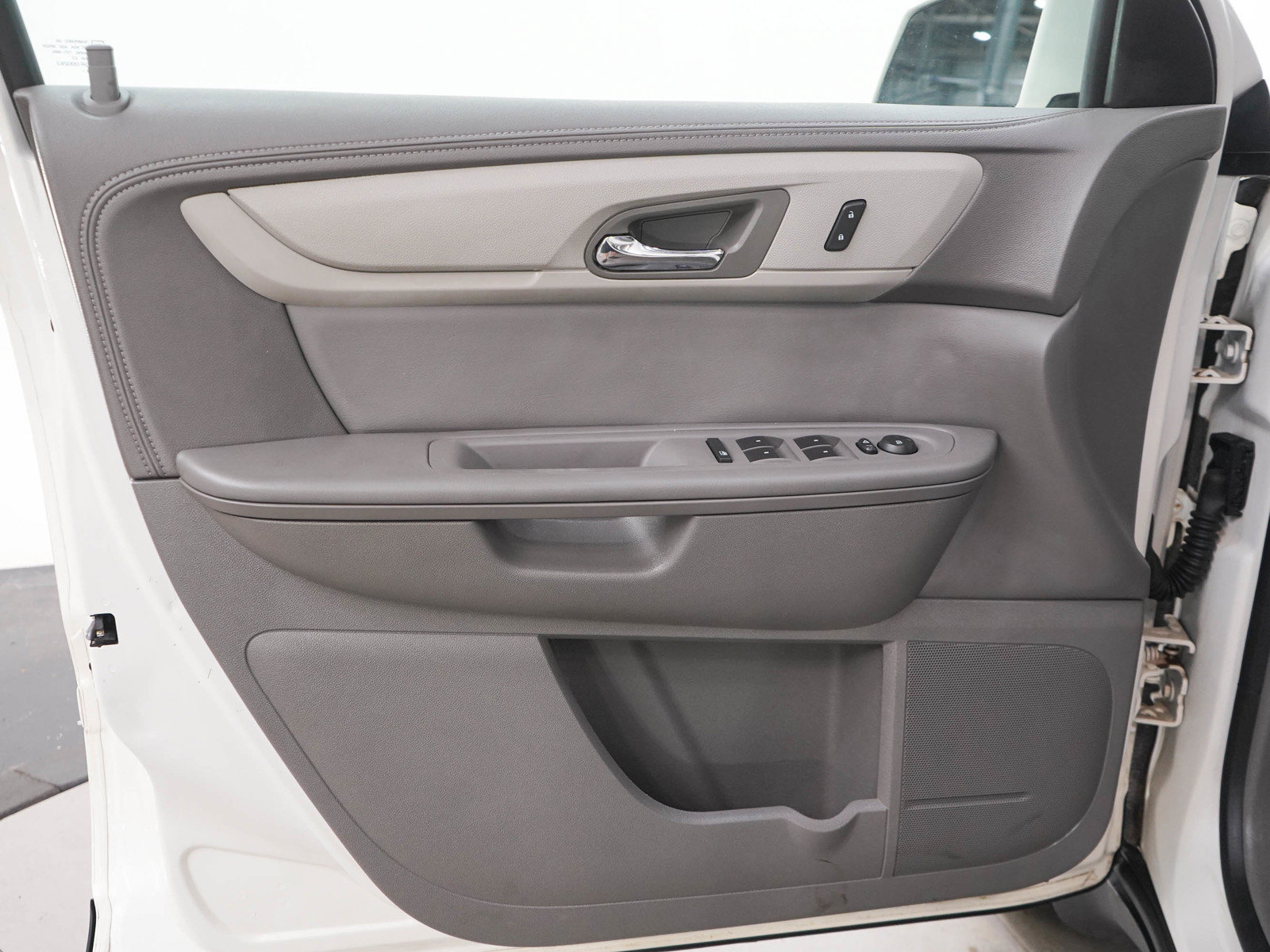 Used 2015 Chevrolet Traverse LT w/ Style and Technology Package AWD/4WD image 20