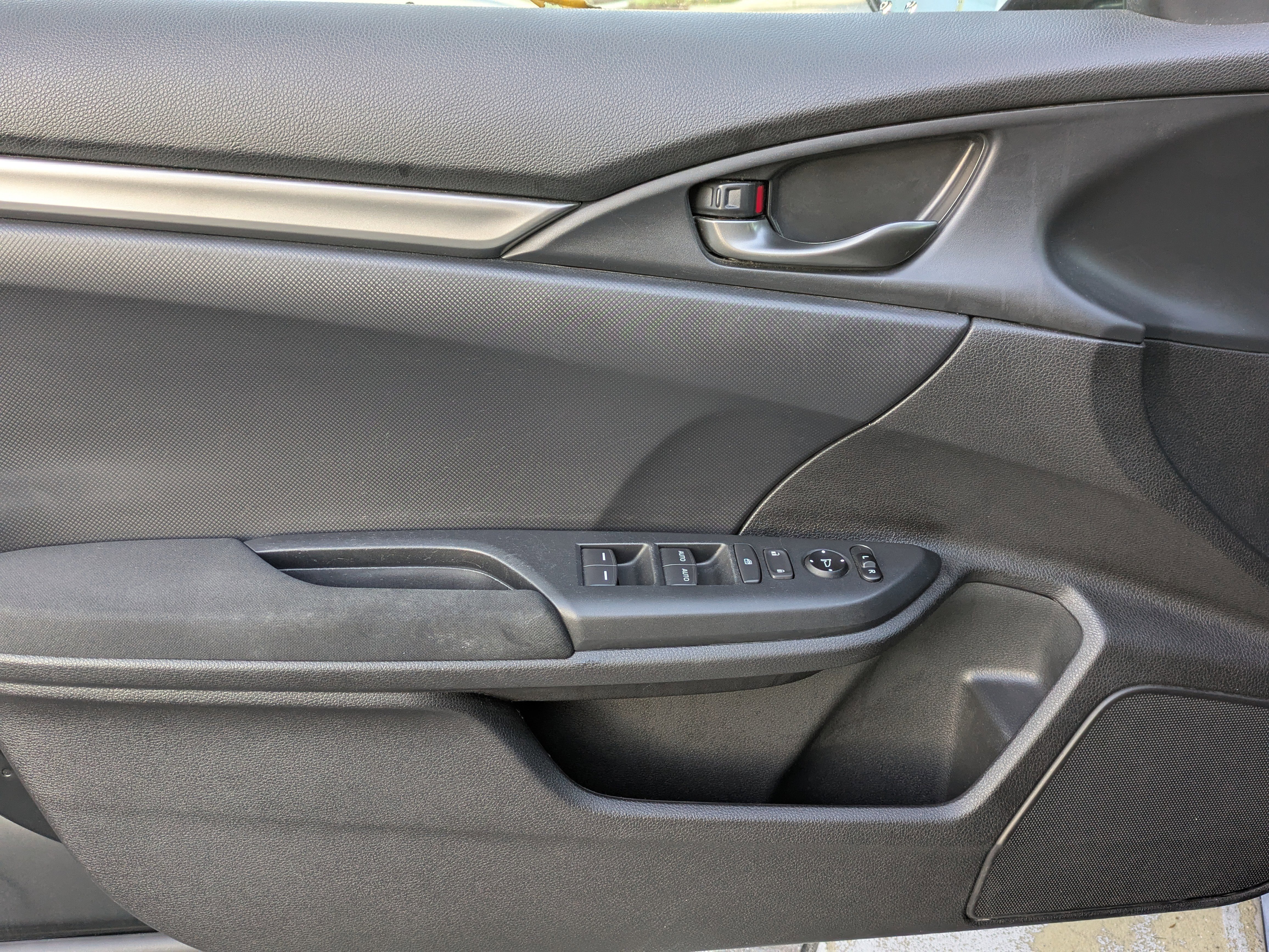 Certified 2018 Honda Civic Sport image 25