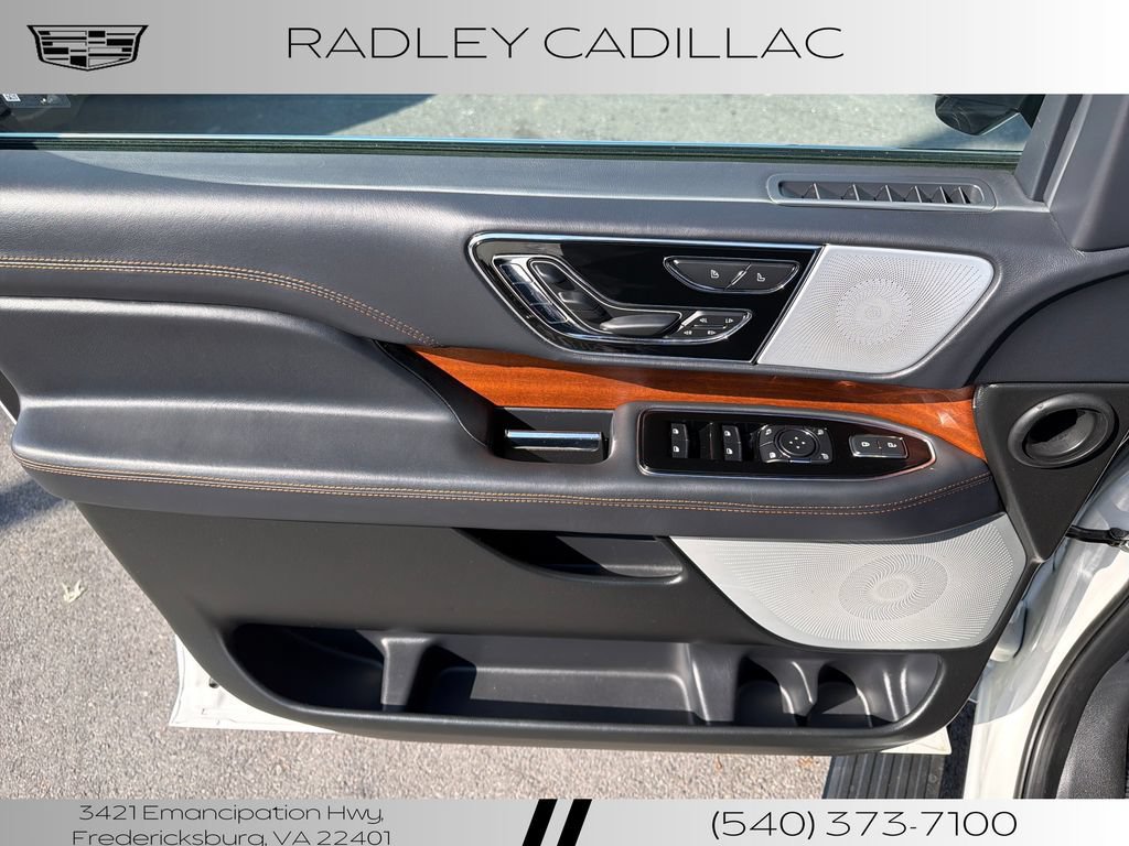 Used 2024 Lincoln Navigator L Black Label AWD/4WD image 4