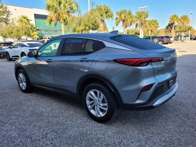 Used 2024 Buick Envista Preferred w/ Convenience I Package image 6