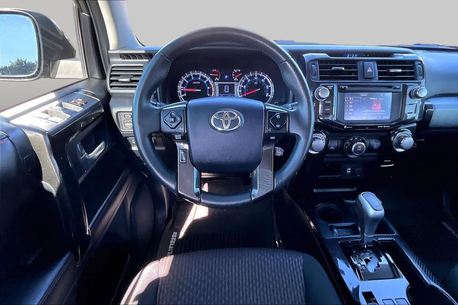 Certified 2018 Toyota 4Runner TRD Off-Road w/ Convenience Package AWD/4WD image 5