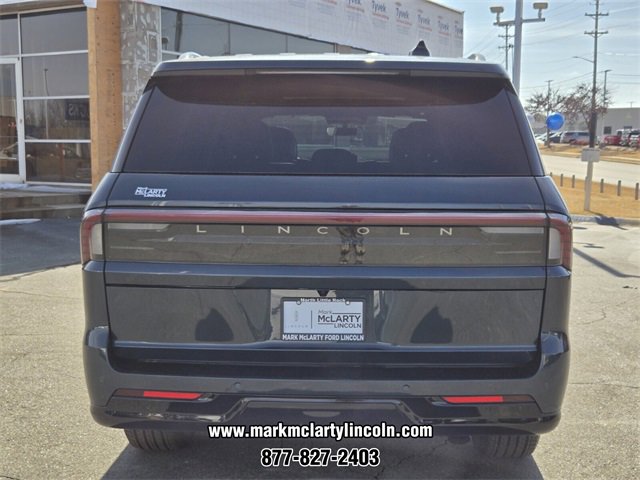 New 2026 Lincoln Navigator L Reserve w/ Jet Appearance Package image 12