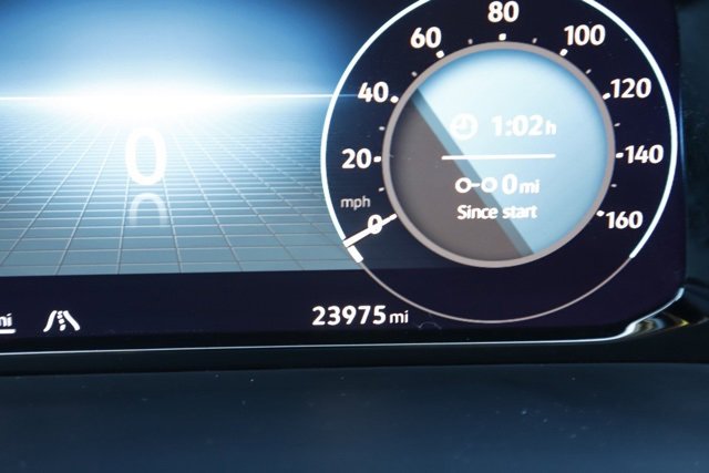 Used 2024 Volkswagen Atlas SE image 35