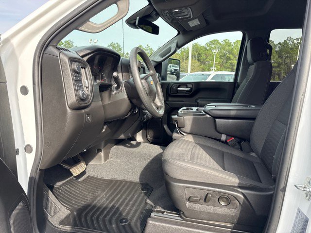 Used 2025 Chevrolet Silverado 2500 Custom w/ Custom Value Package AWD/4WD image 18