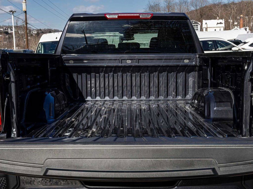 Used 2026 GMC Sierra 1500 Elevation image 32