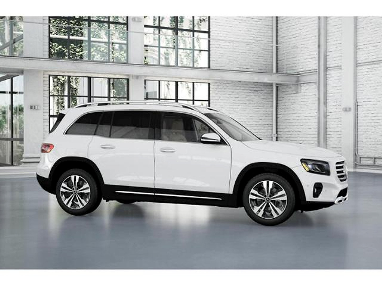 Used 2025 Mercedes-Benz GLB 250 image 14
