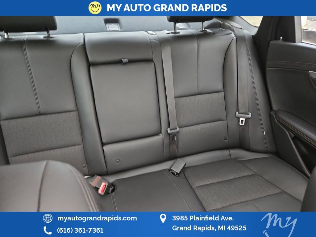 Used 2014 Chevrolet Impala LT w/ Convenience Package image 37