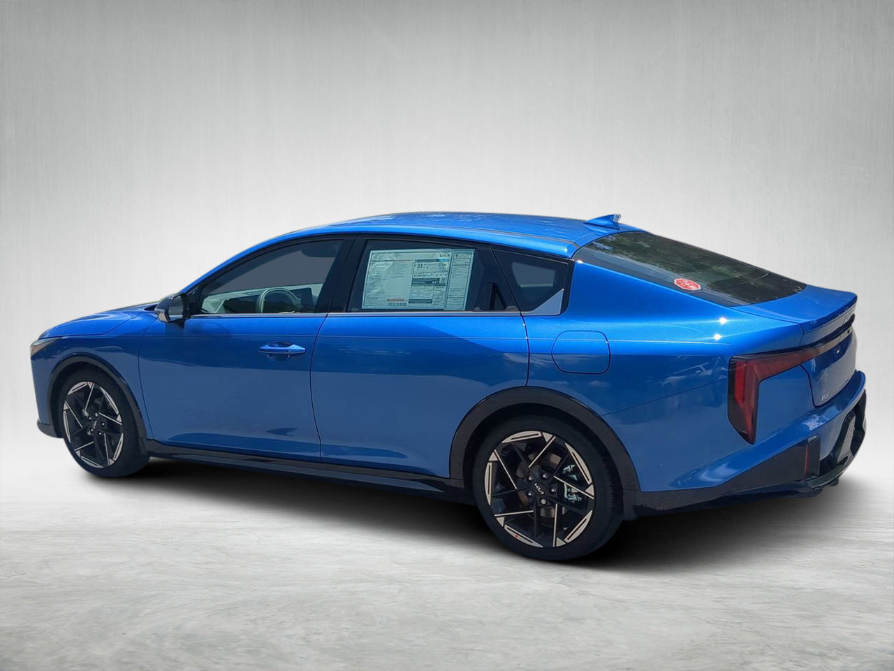 New 2025 Kia K4 GT-Line image 5