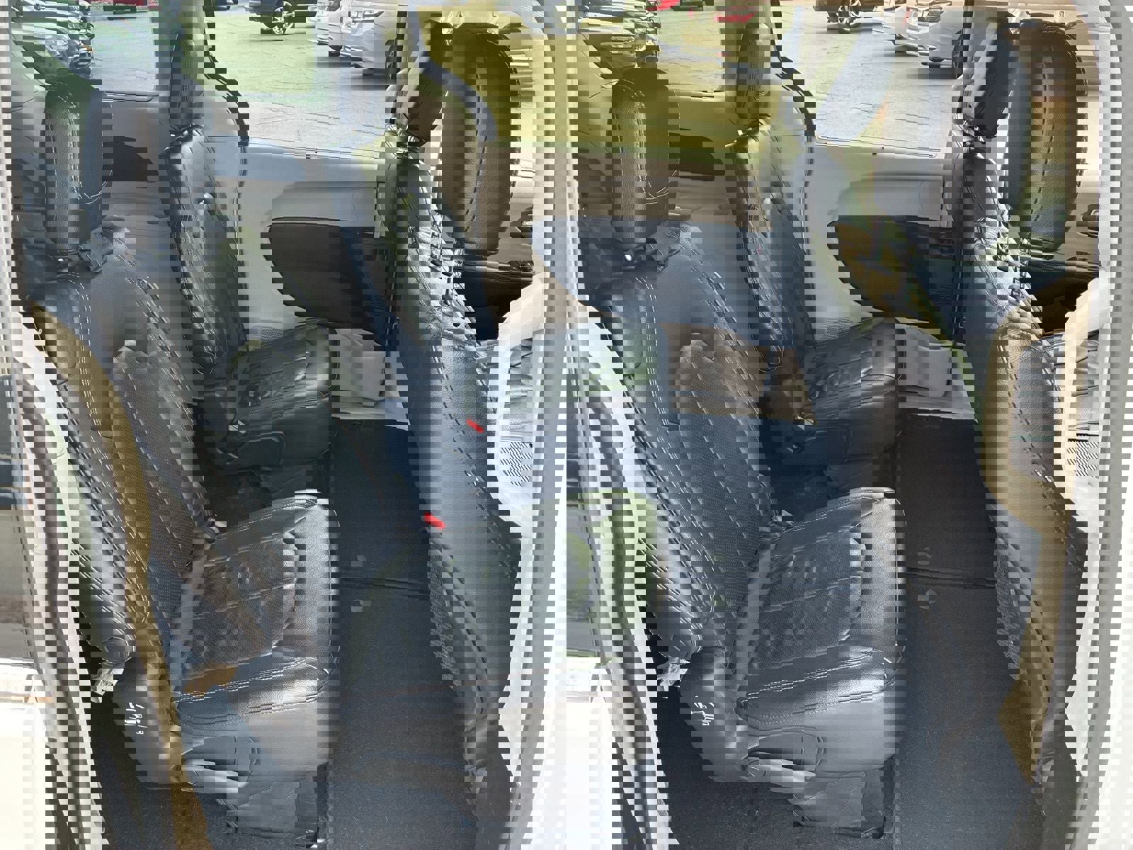 Used 2022 Chrysler Pacifica Touring-L image 20