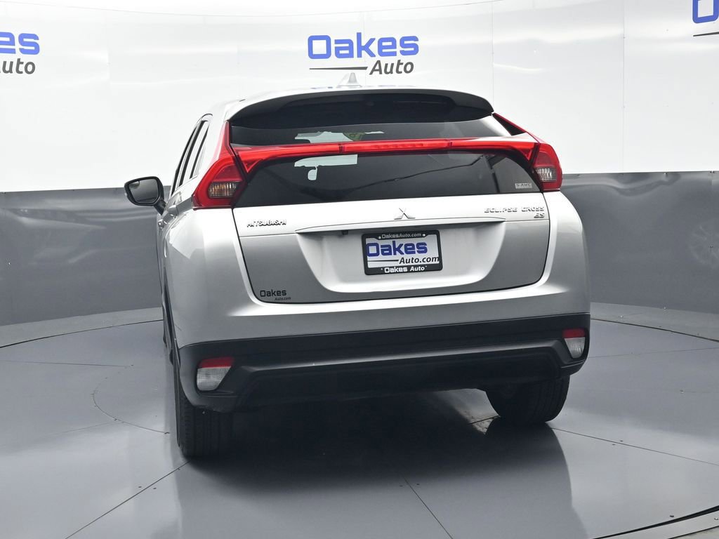 Used 2018 Mitsubishi Eclipse Cross ES AWD/4WD image 7