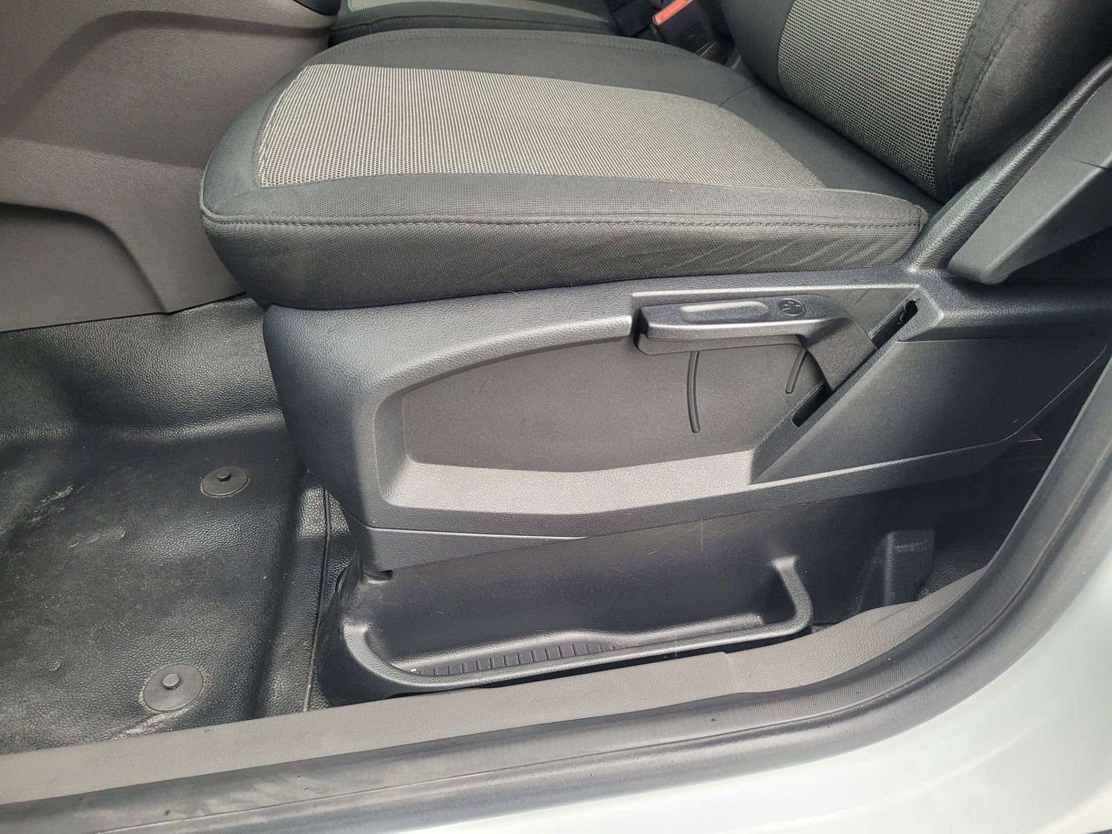 Used 2020 Ford Transit Connect XL FWD image 10