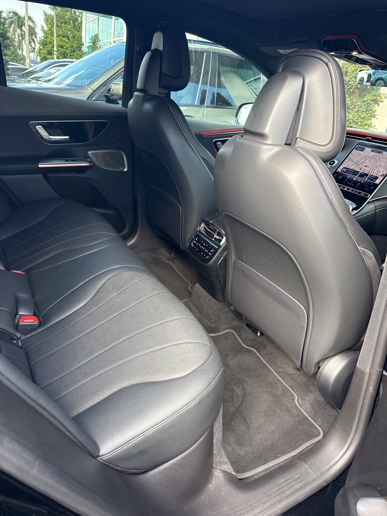Used 2023 Mercedes-Benz EQE 350+ SUV image 11