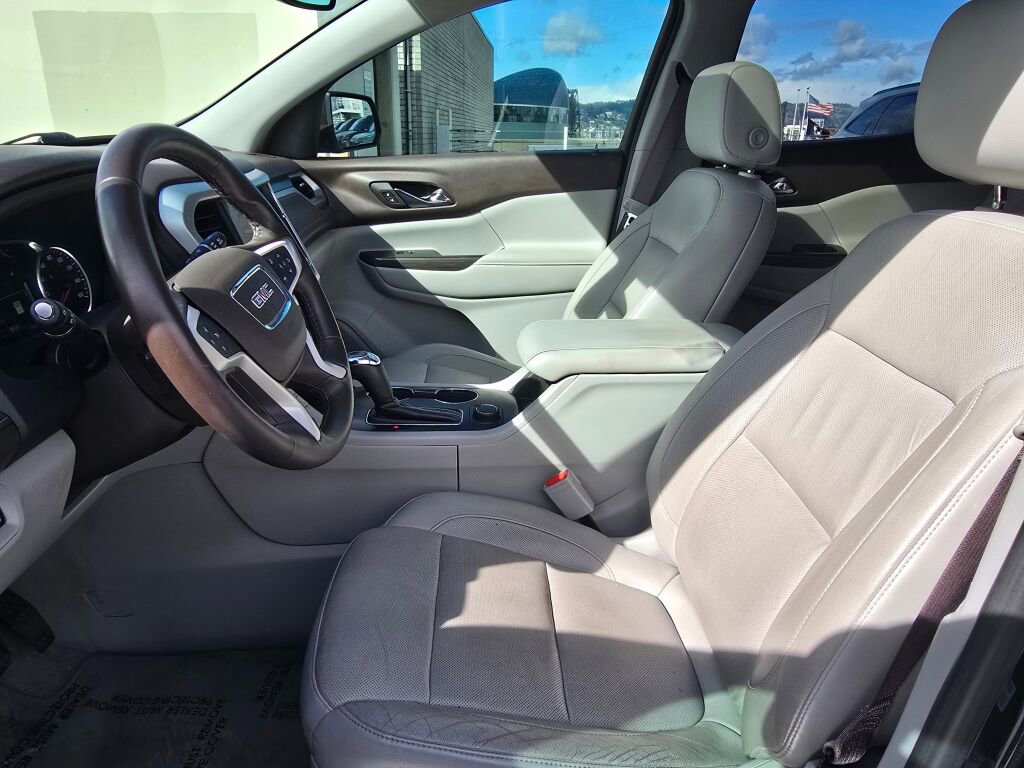 Used 2017 GMC Acadia SLT image 22