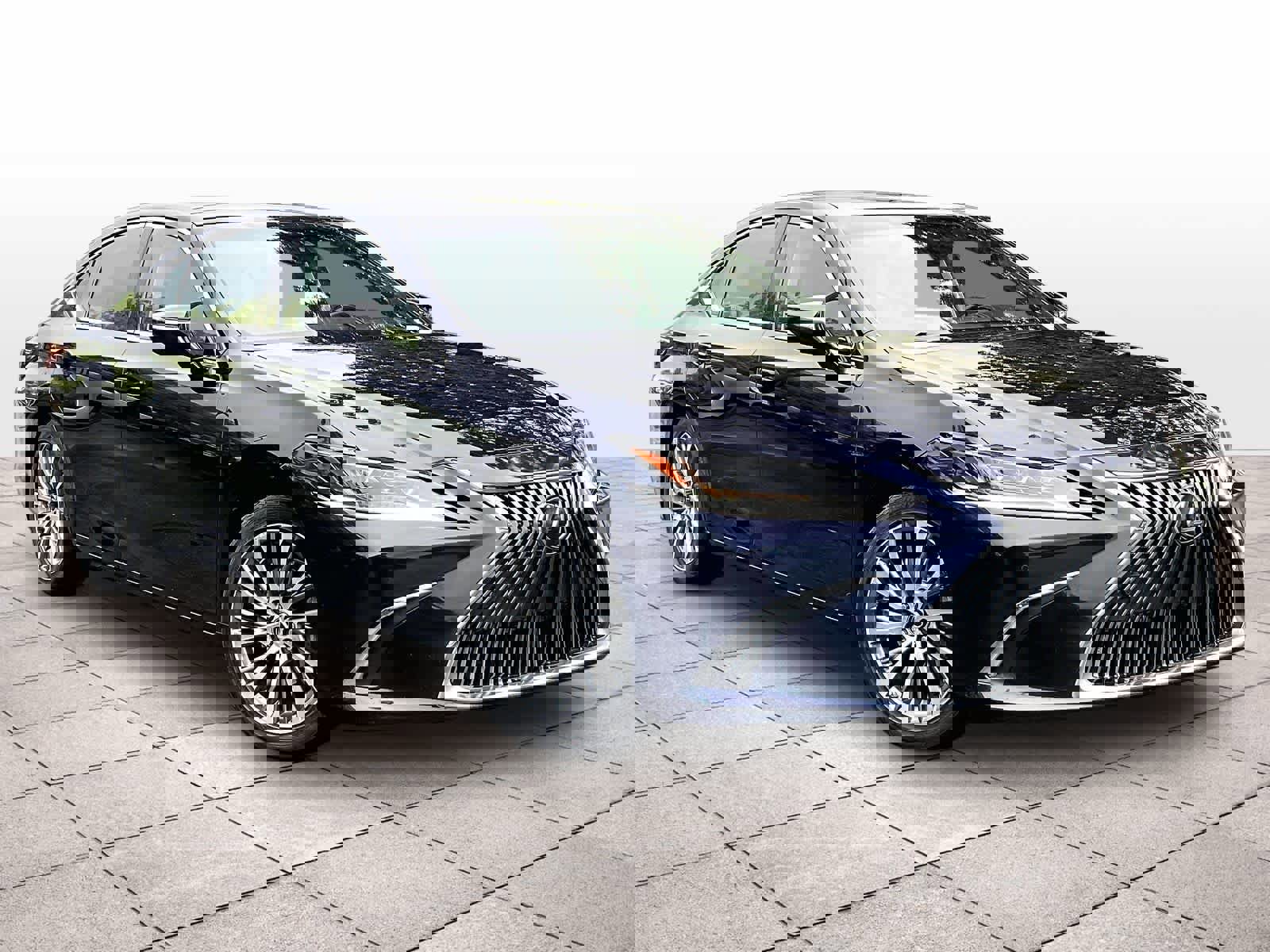 Used 2019 Lexus ES 350 w/ Accessory Package 2 image 2