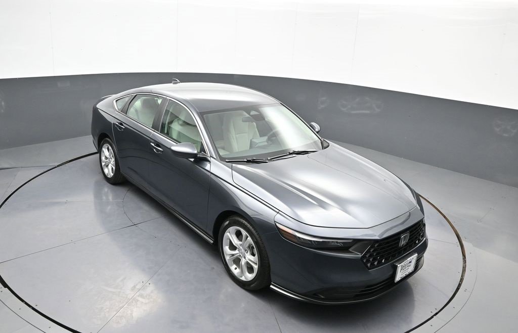 Certified 2023 Honda Accord LX image 35