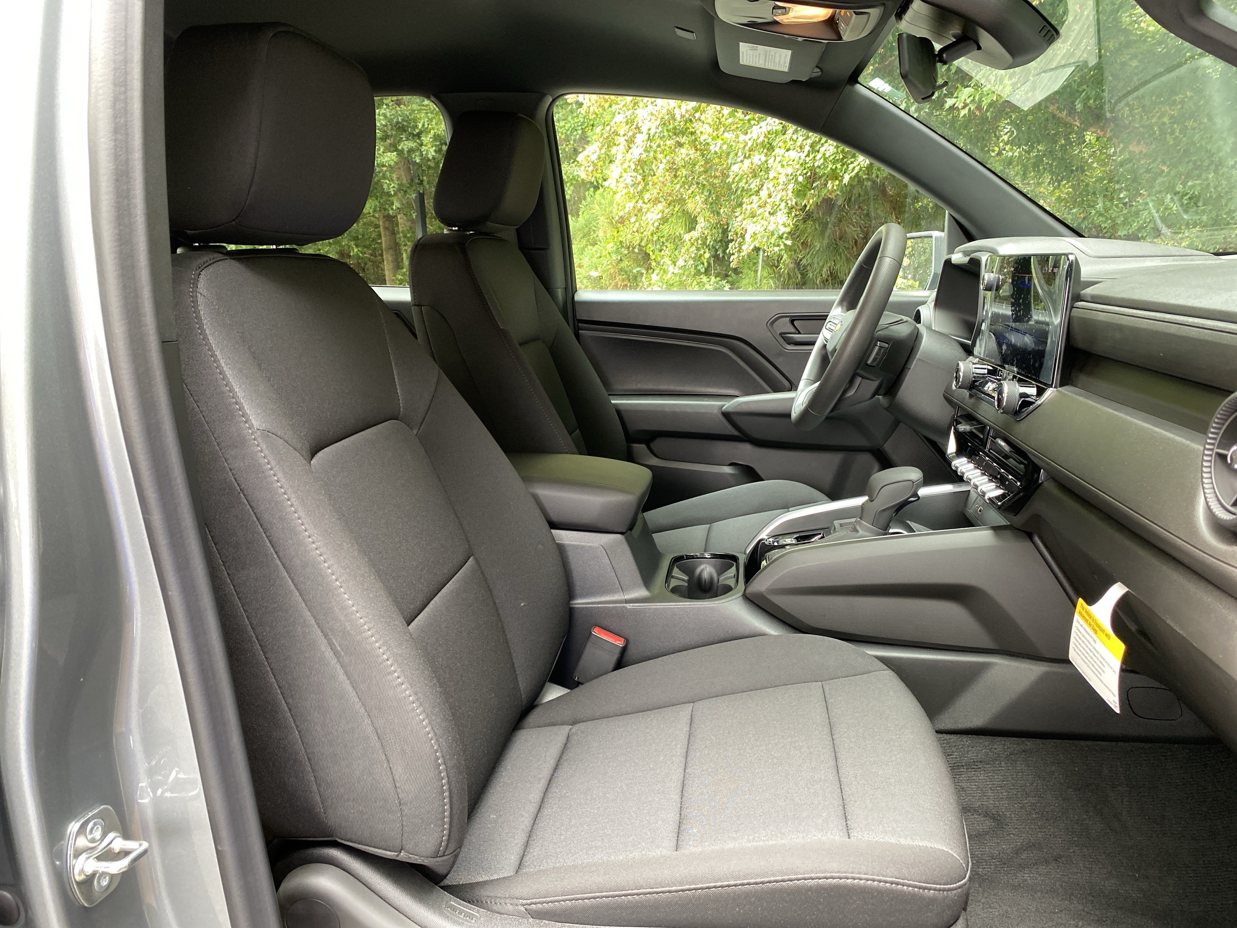 Used 2026 Chevrolet Colorado W/T RWD image 33