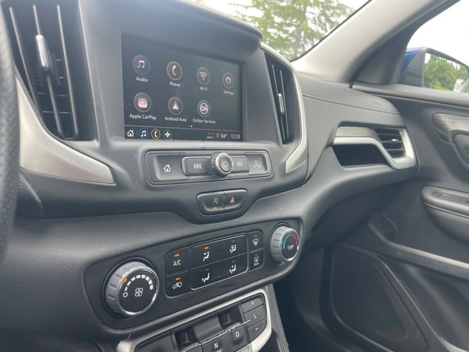Used 2023 GMC Terrain SLE FWD image 14