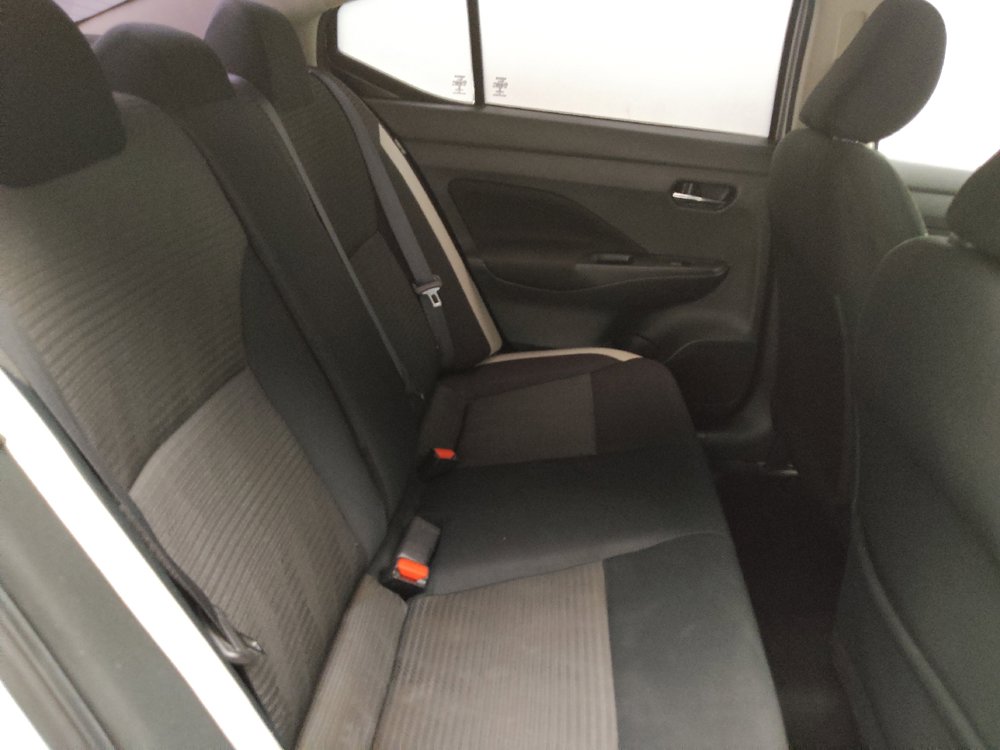 Used 2021 Nissan Versa SV FWD image 19