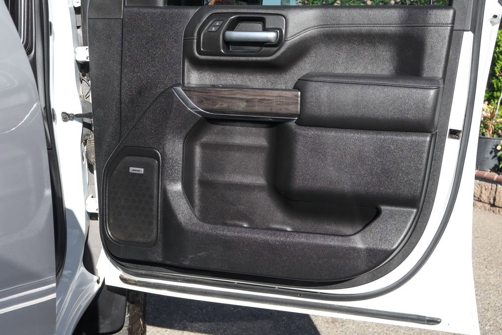 Used 2021 Chevrolet Silverado 2500 LTZ w/ LTZ Convenience Package image 52