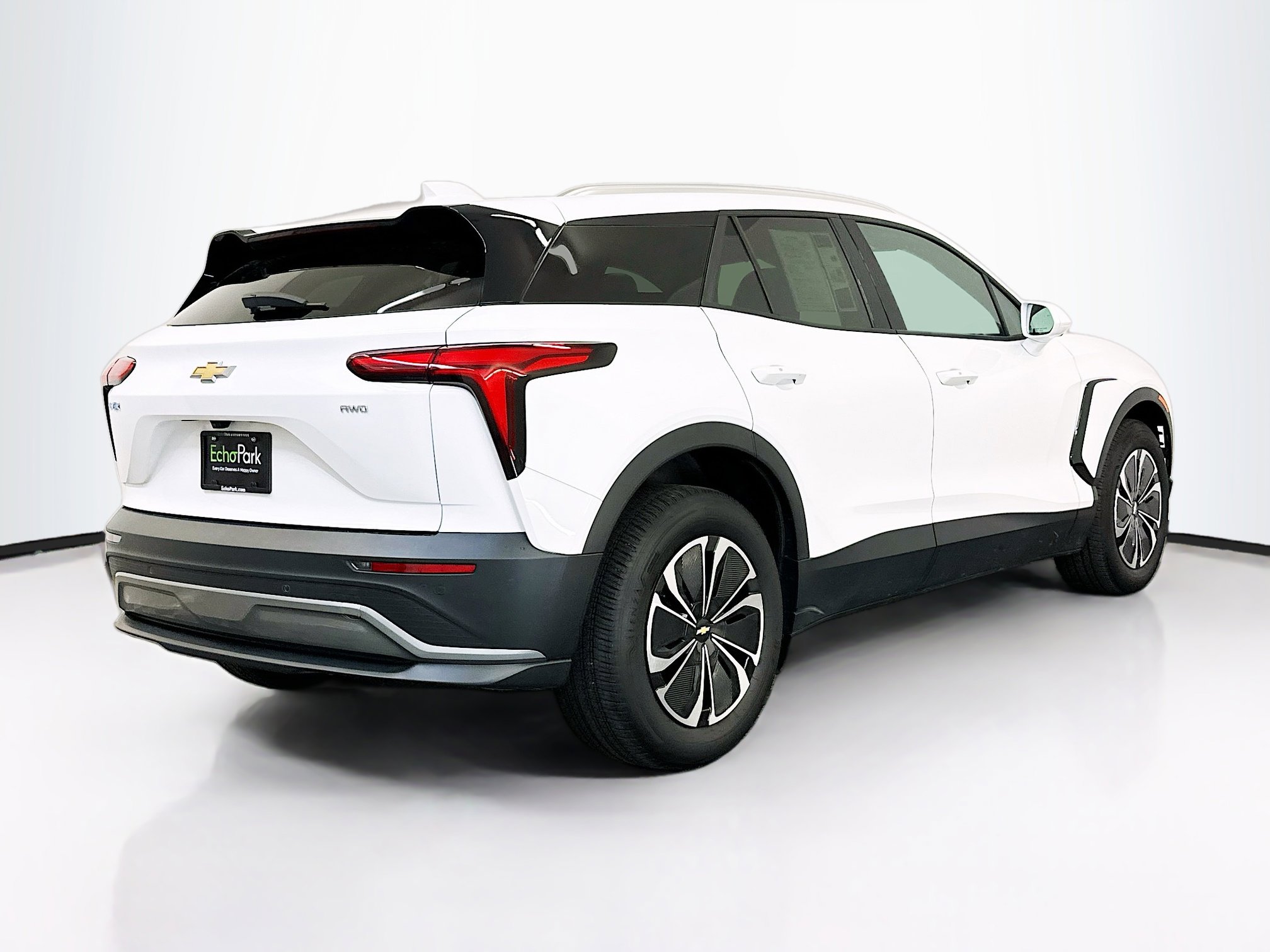 Used 2024 Chevrolet Blazer EV LT image 9