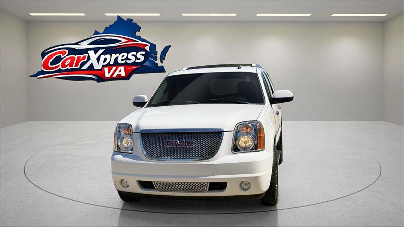 Used 2008 GMC Yukon Denali AWD/4WD image 3