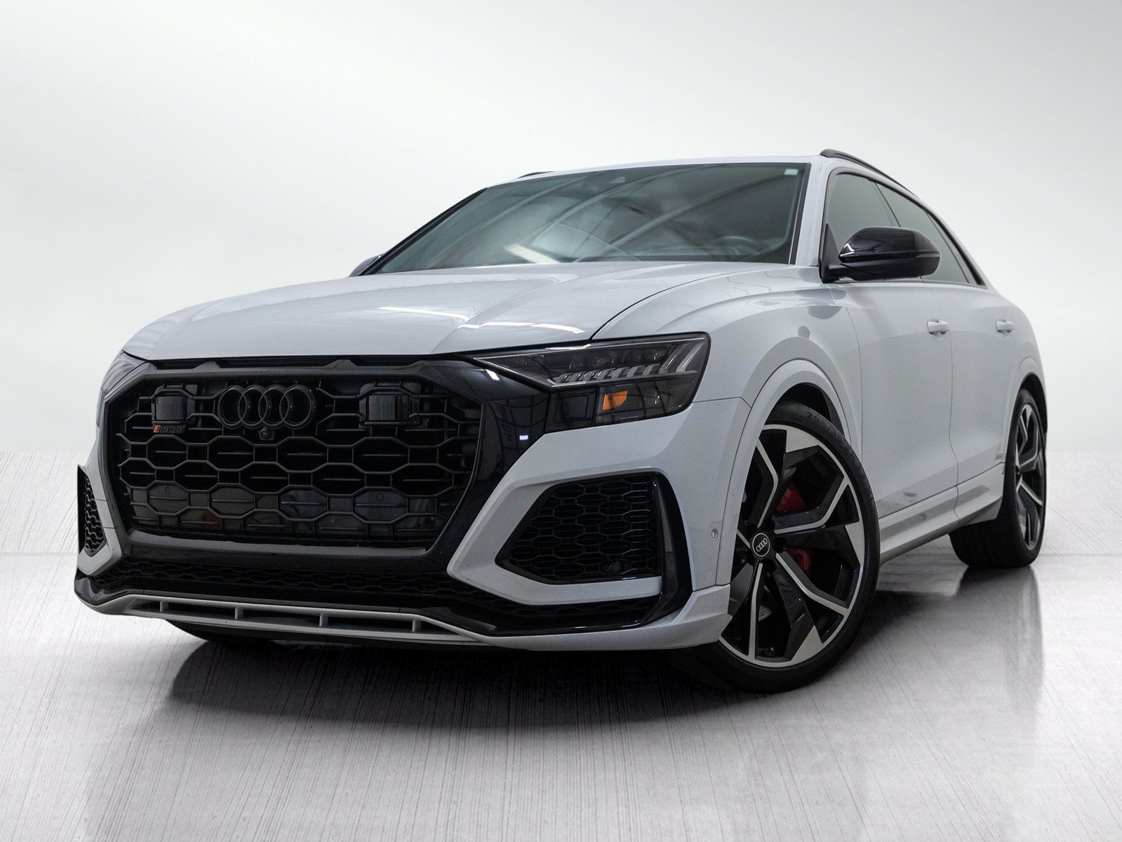 Used 2021 Audi RS Q8 w/ Black Optic Package AWD/4WD video 1