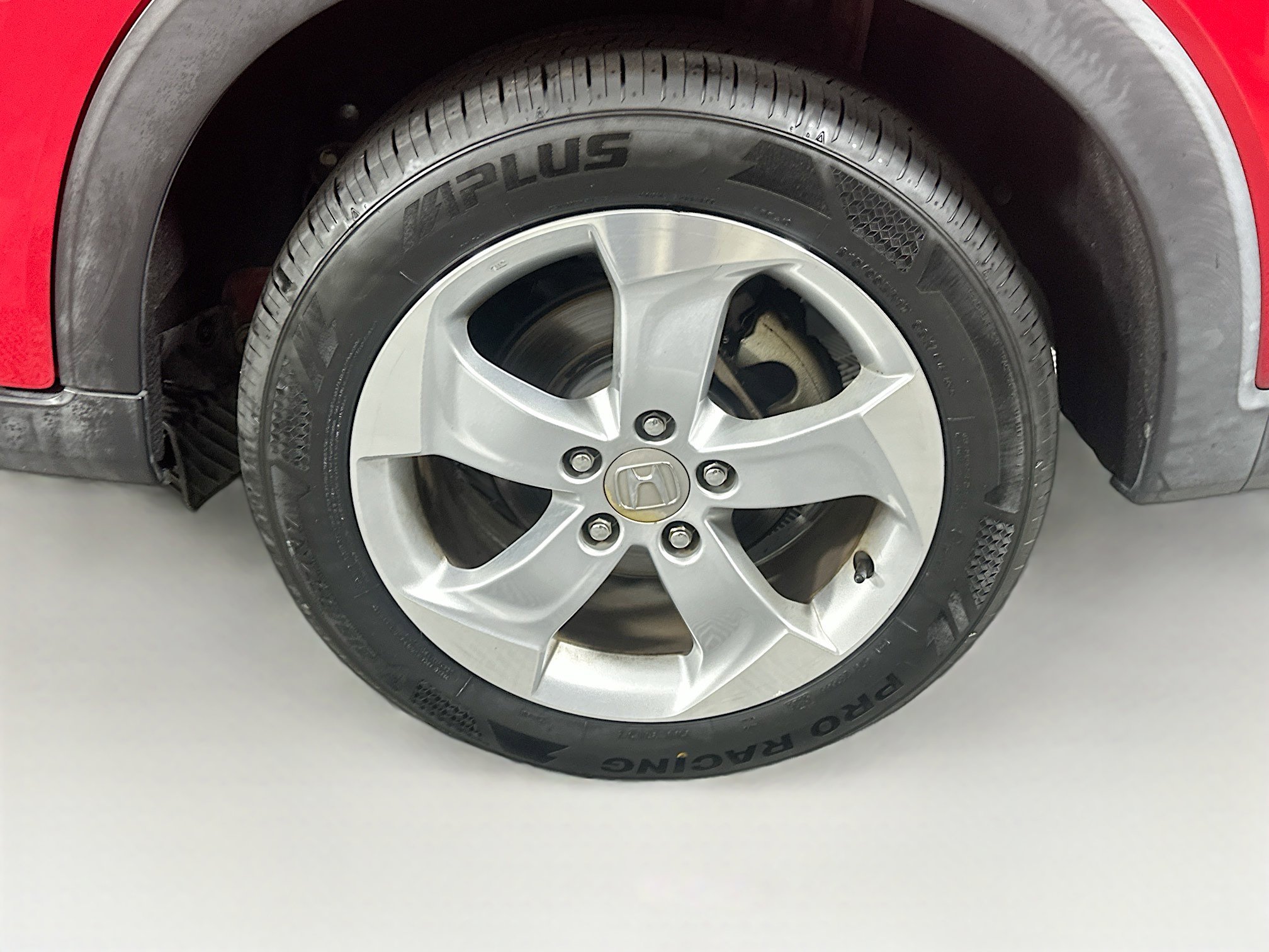 Used 2016 Honda HR-V LX image 11