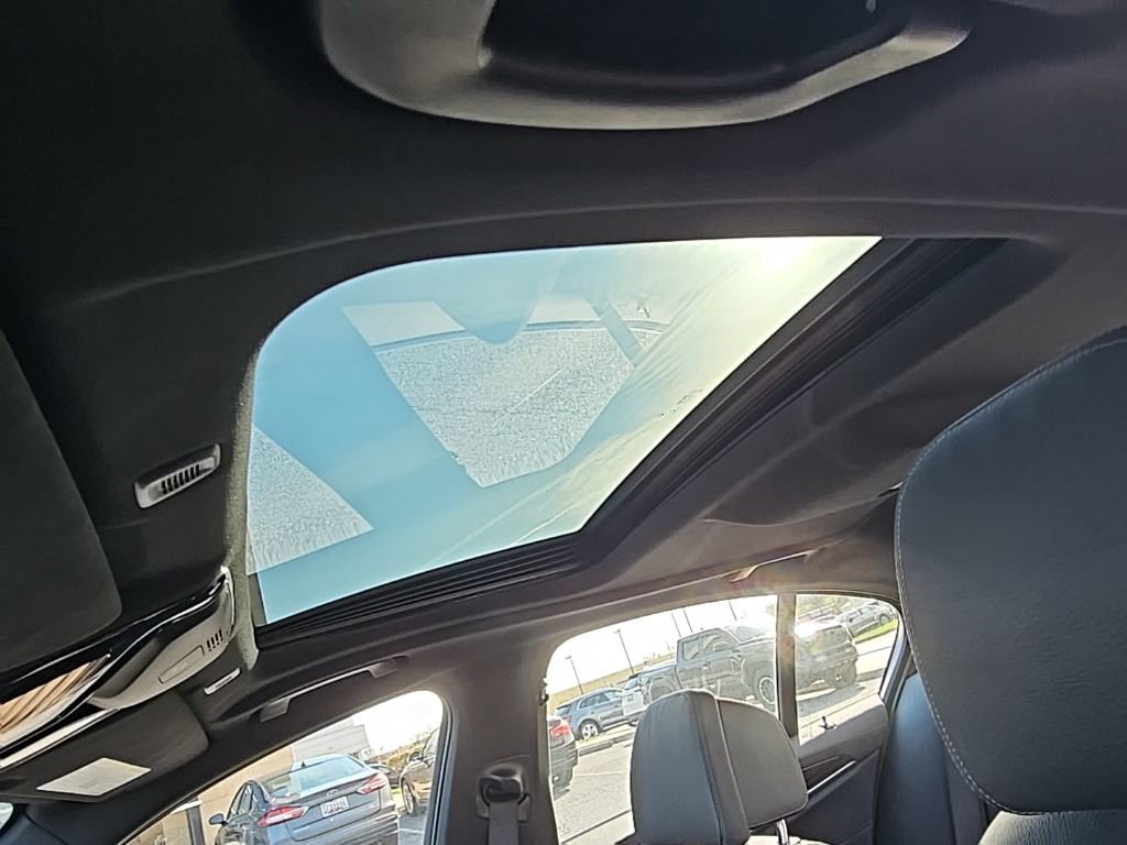 Used 2021 BMW M550i xDrive w/ Shadowloine Package image 10