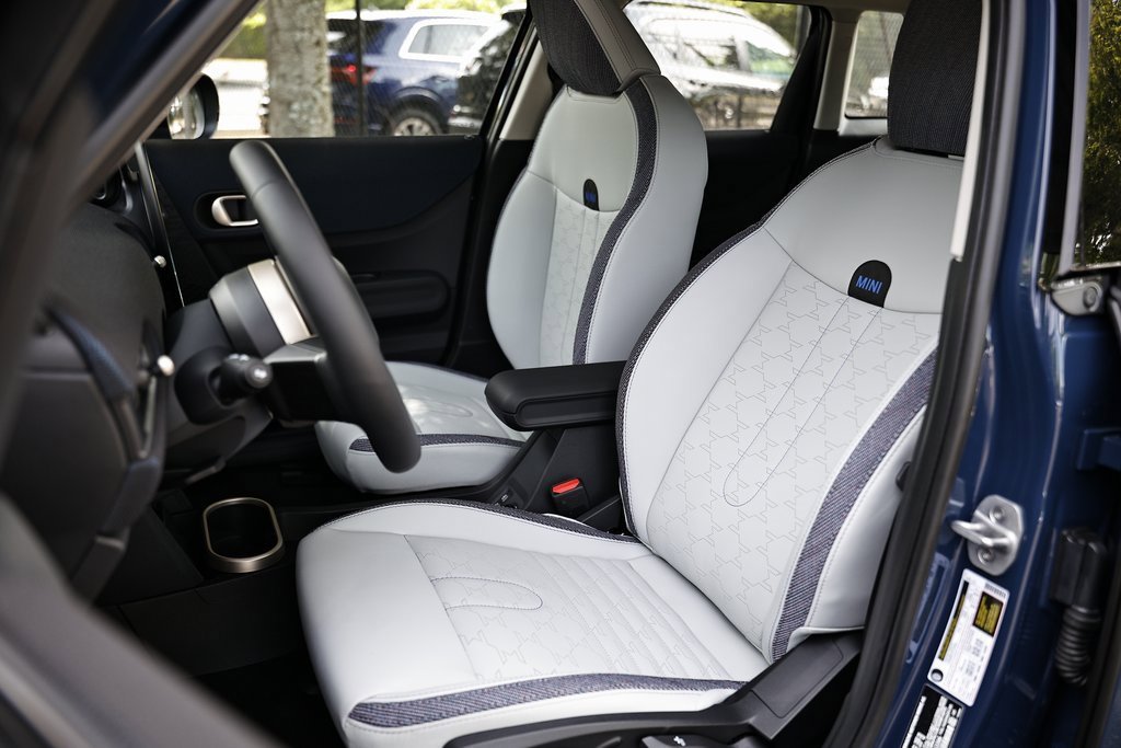 New 2025 MINI Cooper S image 19