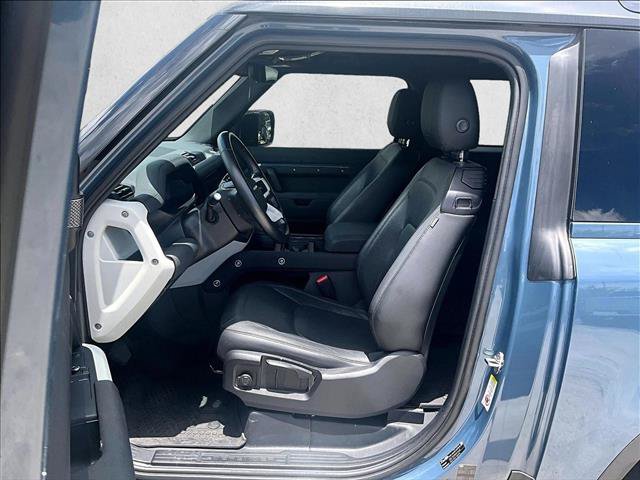 Used 2023 Land Rover Defender 90 S AWD/4WD image 27