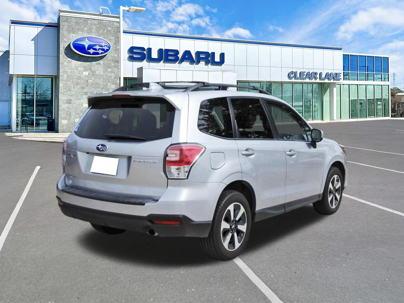 Used 2017 Subaru Forester 2.5i Limited AWD/4WD image 6