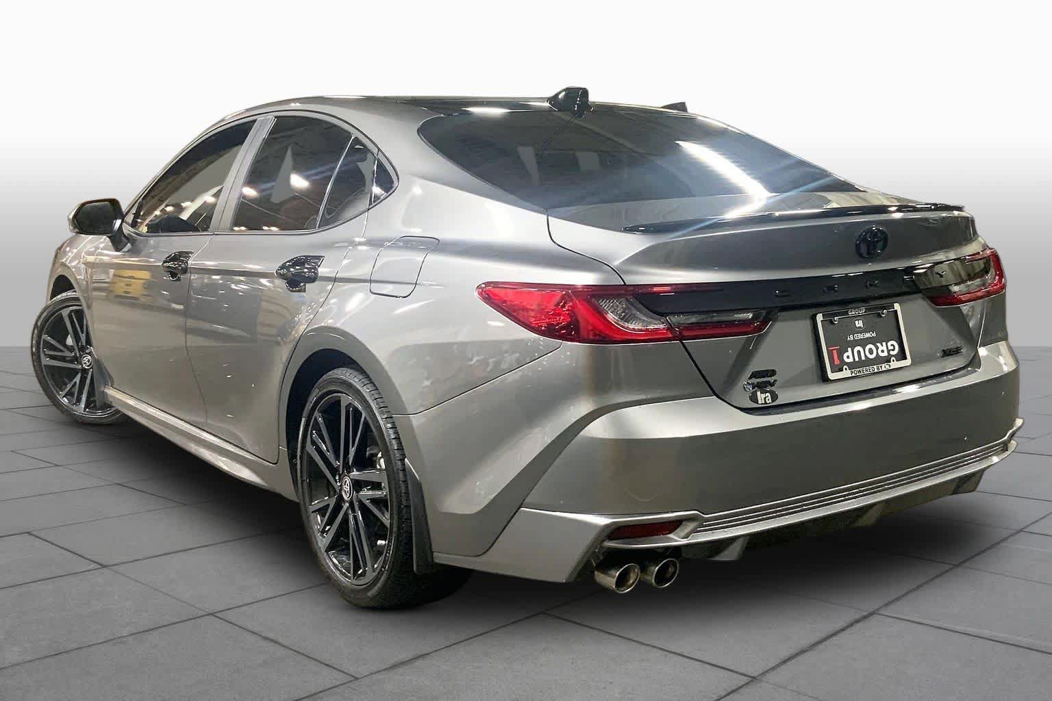 Used 2026 Toyota Camry XSE AWD/4WD image 12