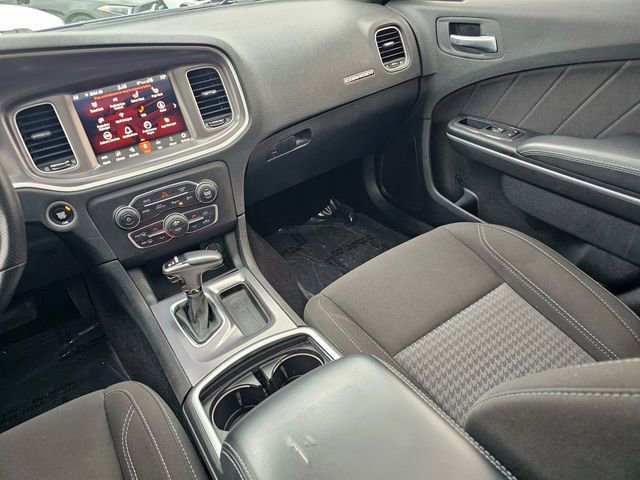 Used 2021 Dodge Charger SXT w/ Driver Convenience Group image 34
