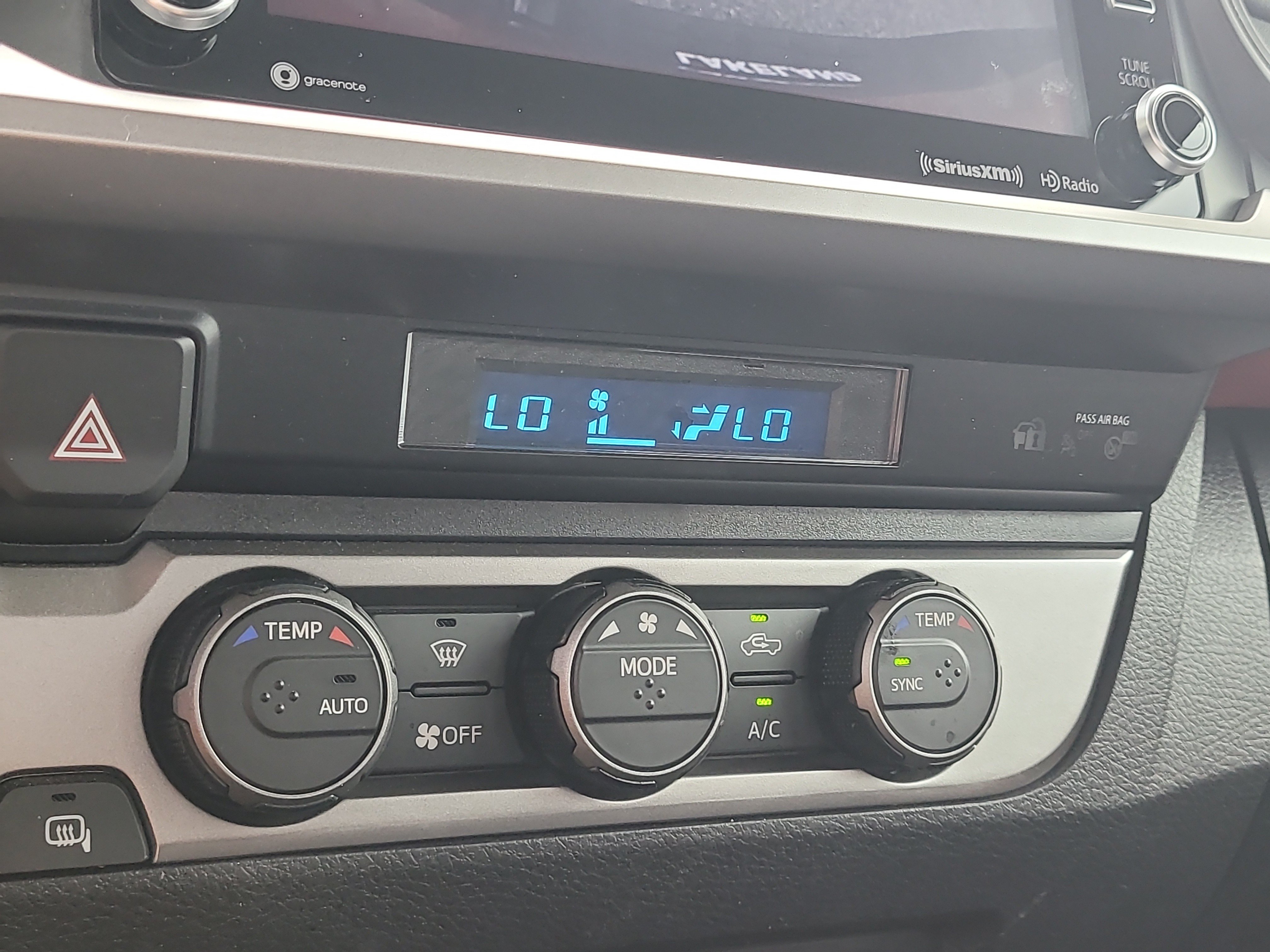 Certified 2023 Toyota Tacoma SR5 AWD/4WD image 26